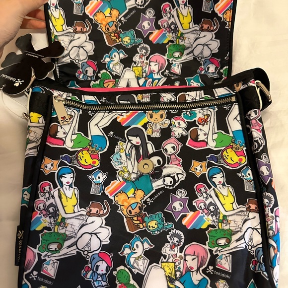 NWT Tokidoki crossbody bag - Picture 3 of 8